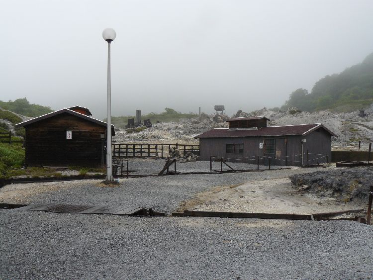 ���R����E����X