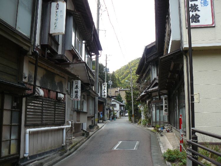 �䉷��E����X